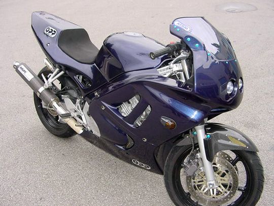 Custom Honda F3 - 1998 - CBR 600 F3 - OPP Staff