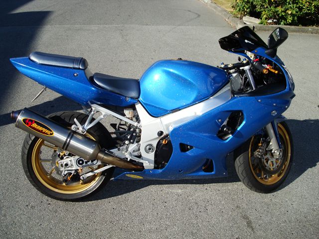 2001 Suzuki GSX-R 600 - 2001 - GSX-R600 - OPP Staff